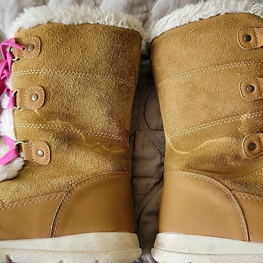 DSG pre- owned girls lace zip boots (see pics)